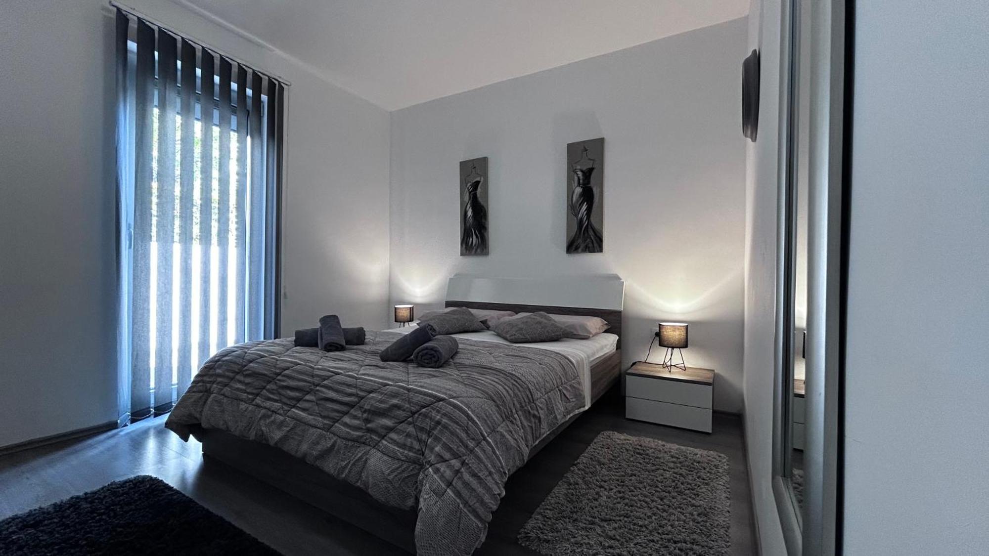 Ivni Apartmani Новиград Экстерьер фото