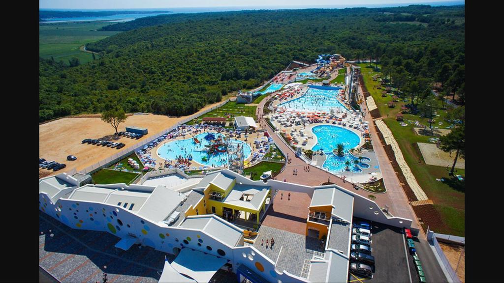 Ivni Apartmani Новиград Экстерьер фото